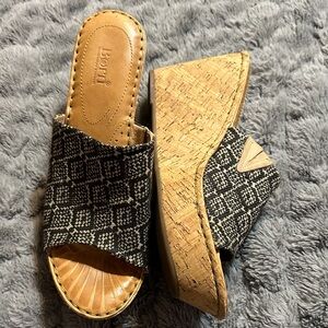 Born Black and Tan Patterned Wedges